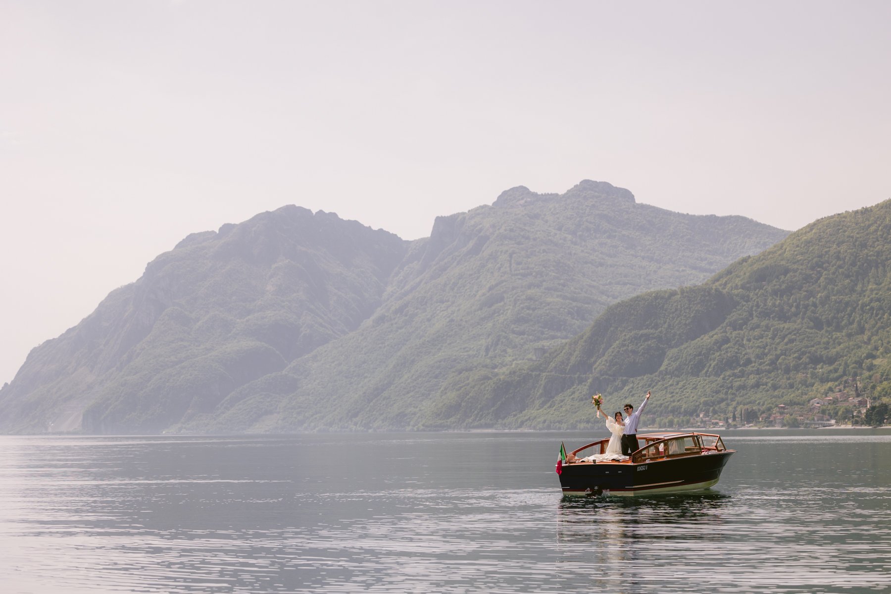 how-to-elope-in-italy-moon-rising-photography-lake-como-elopement-italy-italian-elopement-photographer-8231.jpg